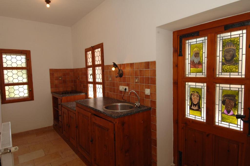 Eletfa Vendeghaz Hotel Eger Bilik gambar