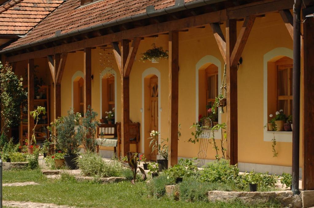 Eletfa Vendeghaz Hotel Eger Luaran gambar